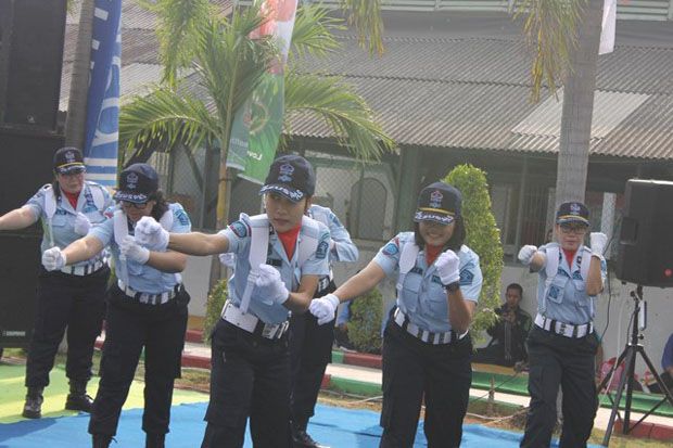 DPR Ungkap Rencana Menkumham...
