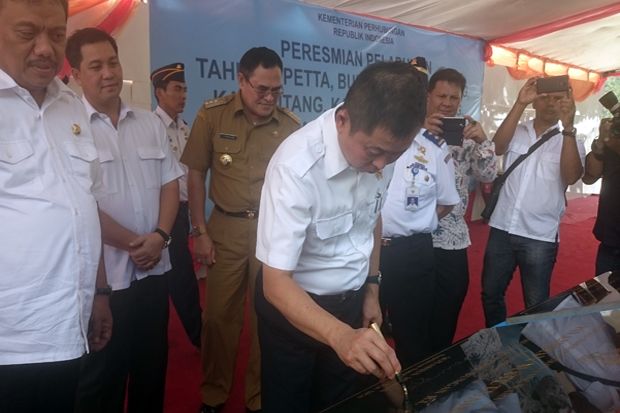 Jonan Resmikan 12 Pelabuhan...