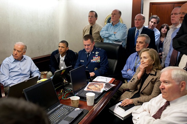 CIA Live Tweet Operasi...