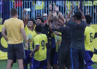 Persegres Lebih Garang...