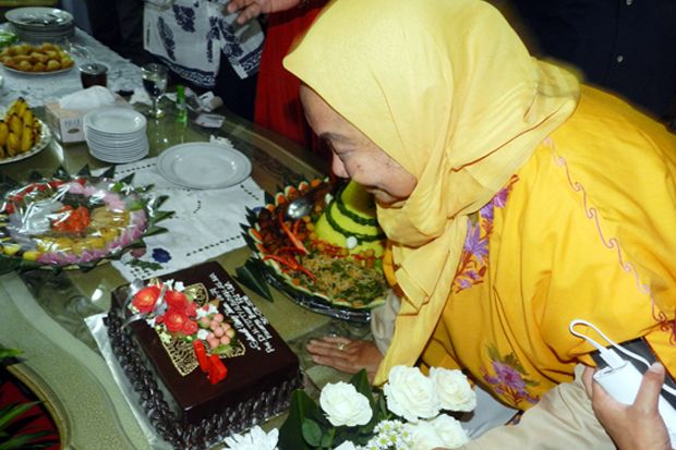 Tutty Alawiyah Sempat...