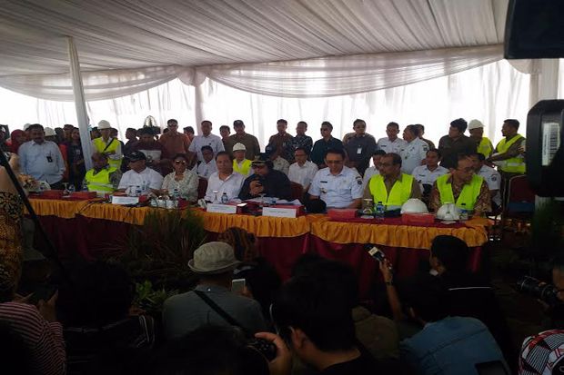 Ahok Irit Bicara Soal...
