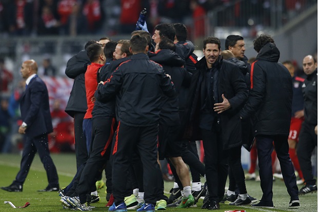 Muenchen Menang, Atletico...