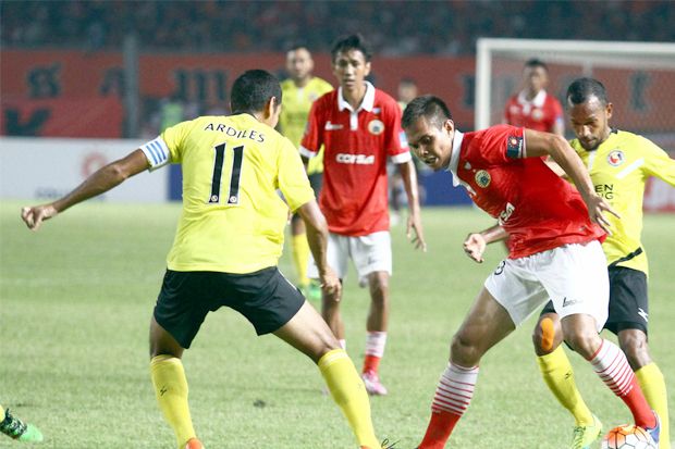 Macan Kemayoran Terkam...