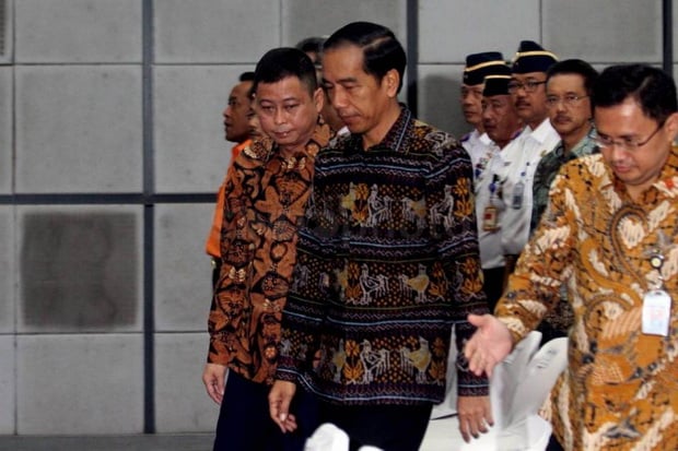 Jokowi Kembali Sentil...