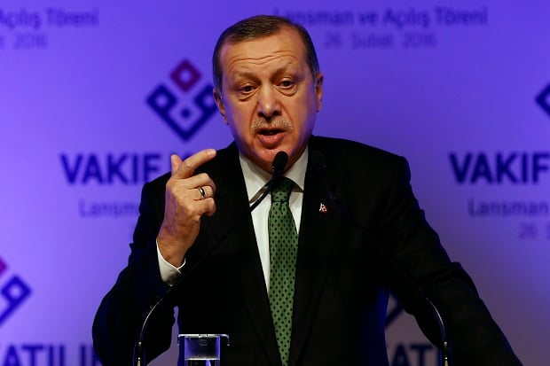 Erdogan Sebut UE Manjakan...