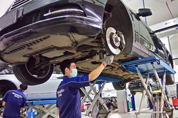 Mercedes-Benz Indonesia...