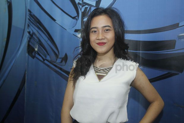 Maharani Listya Dihujani...