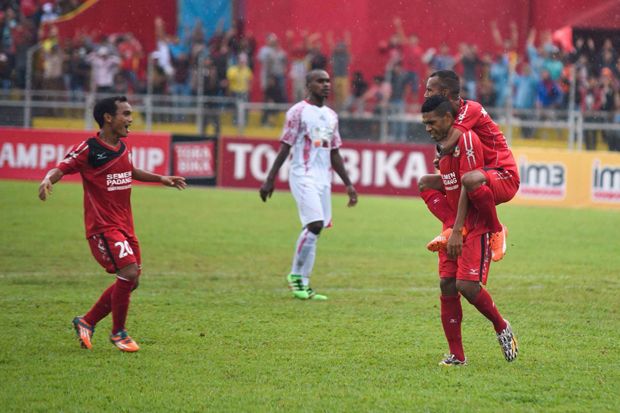 Dalam Tiga Menit, Semen...