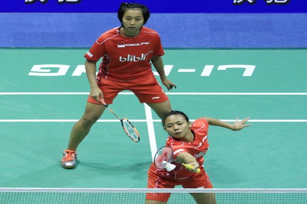 Della/Rosyita Lengkapi...