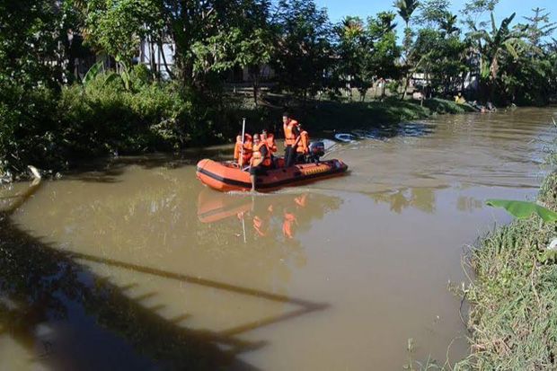 Belasan Korban Banjir...
