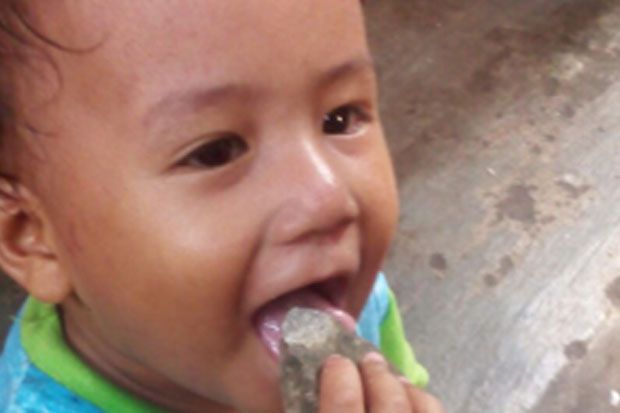 Balita Pemakan Pecahan...