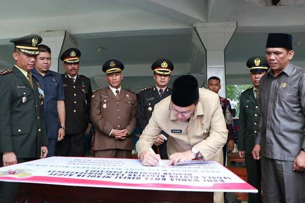 Peringati Harkitnas,...