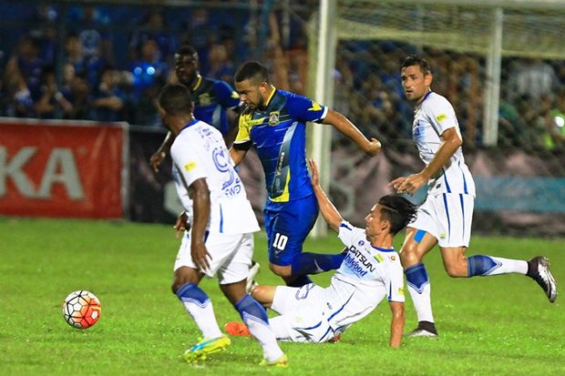 Persib Gagal Taklukkan...