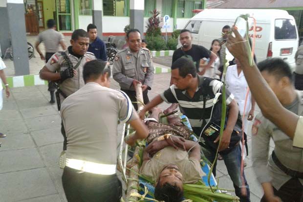 Bacok Polisi, Pencuri...
