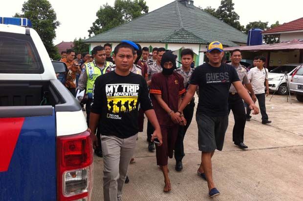 Empat Mayat dalam Karung...
