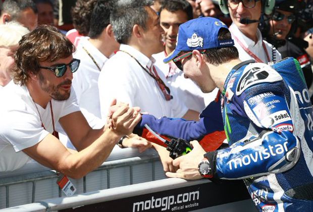 Alonso Ikut Rayakan...