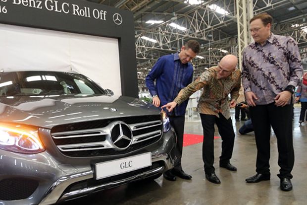Mercedes-Benz Indonesia...