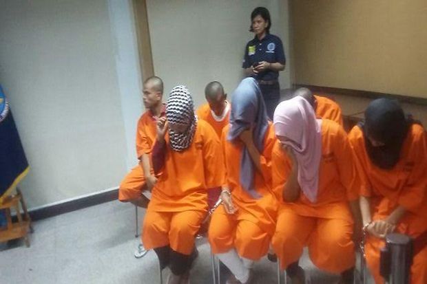 Edan, 4 Wanita Ini Sembunyikan...