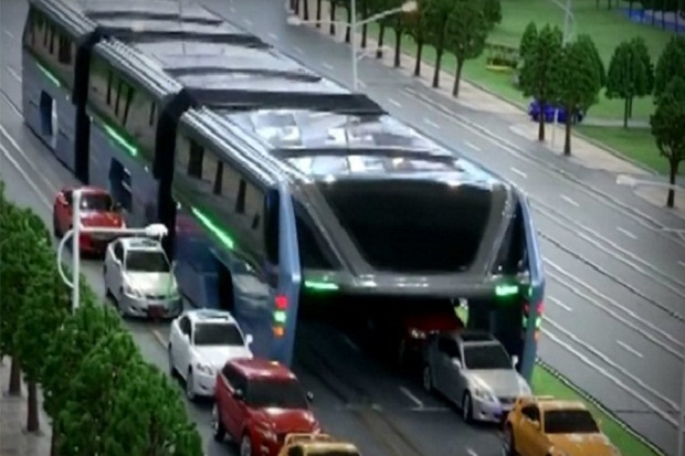Bebas Macet, Bus Ini...