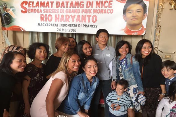 Rio Haryanto Disambut...