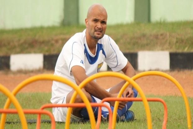 Van Dijk Cari Apartemen...