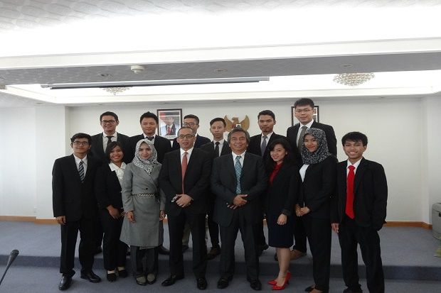Peserta OSTW 2016 Menimba...