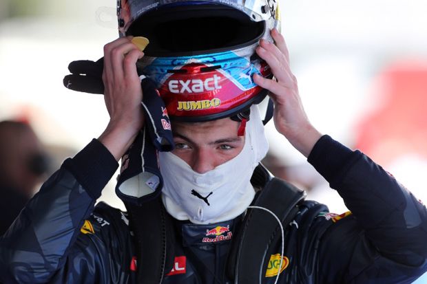 Verstappen Sadar Gelar...