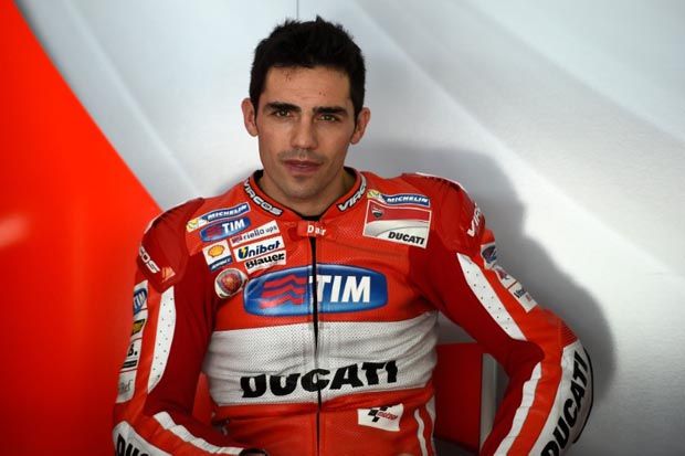 Michele Pirro Gantikan...