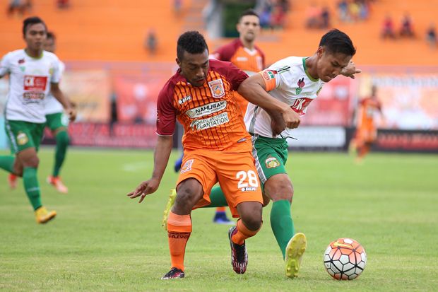 Gol Evan Dimas Gagalkan...