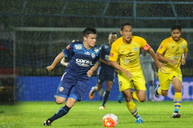 Menang Kelas, Arema...