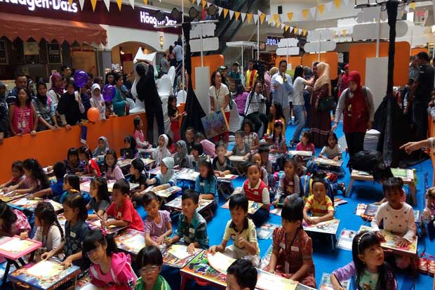 Ratusan Anak TK dan...