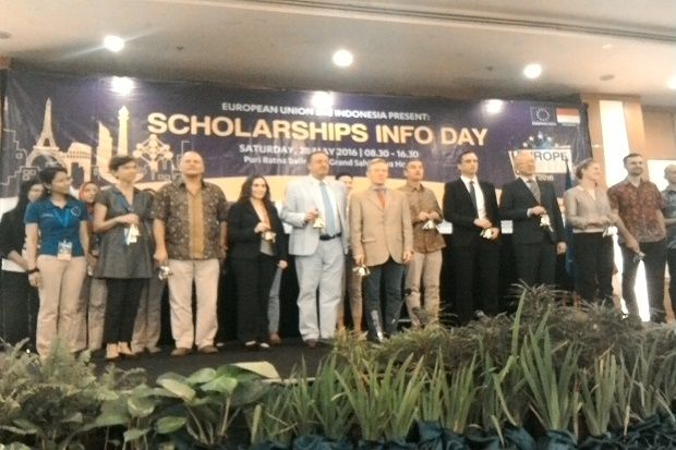 UE Gelar Hari Informasi...