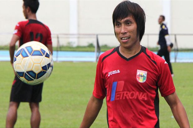 Asri Akbar Batal Reuni...