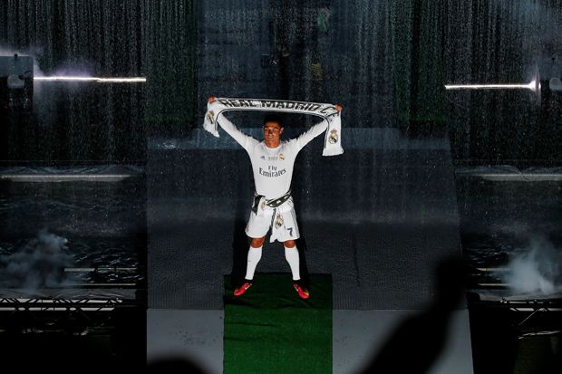 Cristiano Ronaldo Tak...