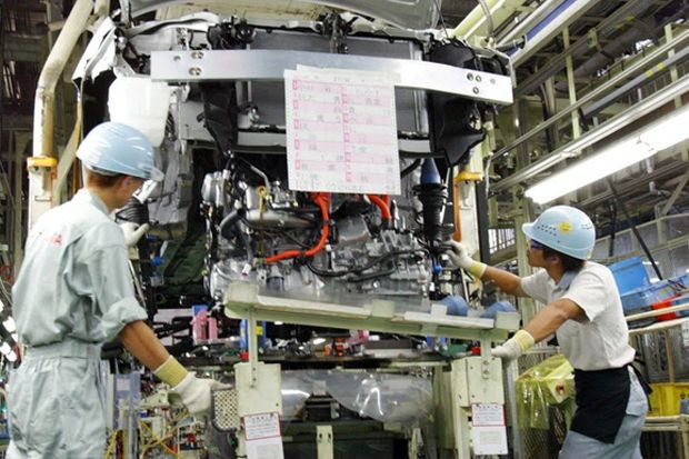 Toyota Hentikan Perakitan...