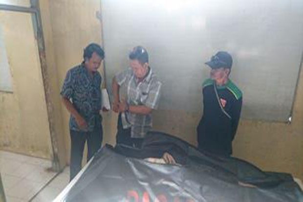 Warga Temukan Mayat...