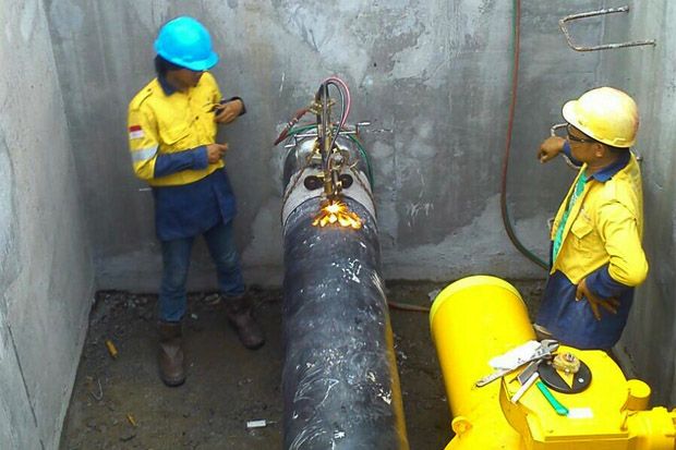 PGN Selesaikan Proyek...