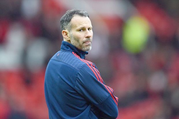 Manchester United Bakal...