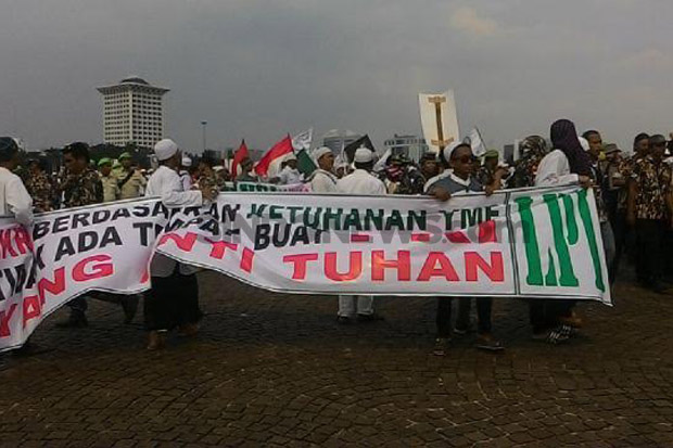 Minta Maaf ke PKI, Jokowi...