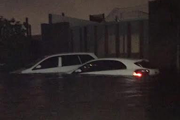 Kronologi Banjir Rob...
