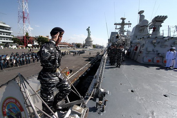150 Personel TNI AL...