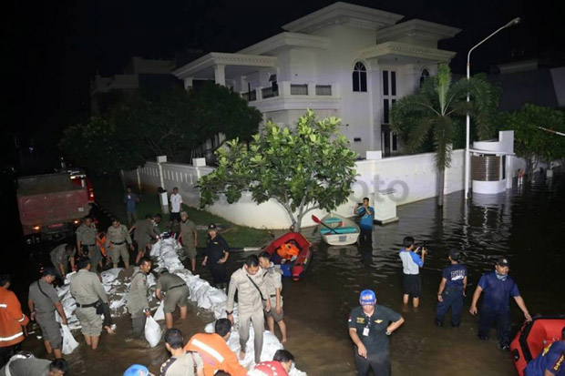 Banjir Surut, DKI Akan...