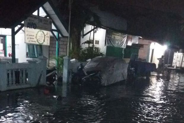 Banjir Melanda Muara...