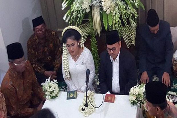 Merasa Sepuh, Menteri...