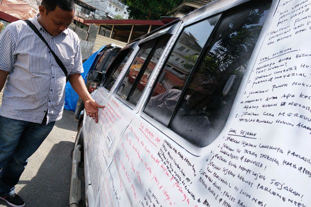 Banyak Ditemukan Tulisan...