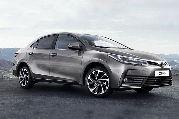 Corolla Facelift Akan...