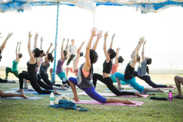 Hari Yoga Internasional...