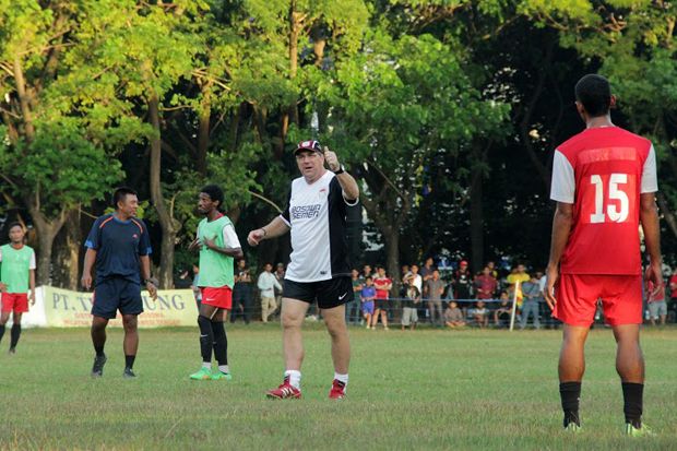 Soliditas Arema, Ujian...