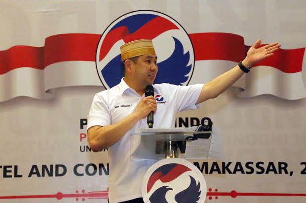 Tegaskan Keseriusan,...
